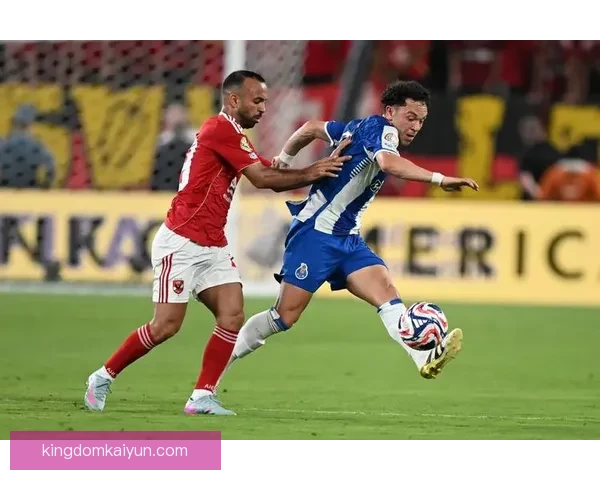 波尔图队战术打法解析：在新赛季中体现灵活多变的竞技风格